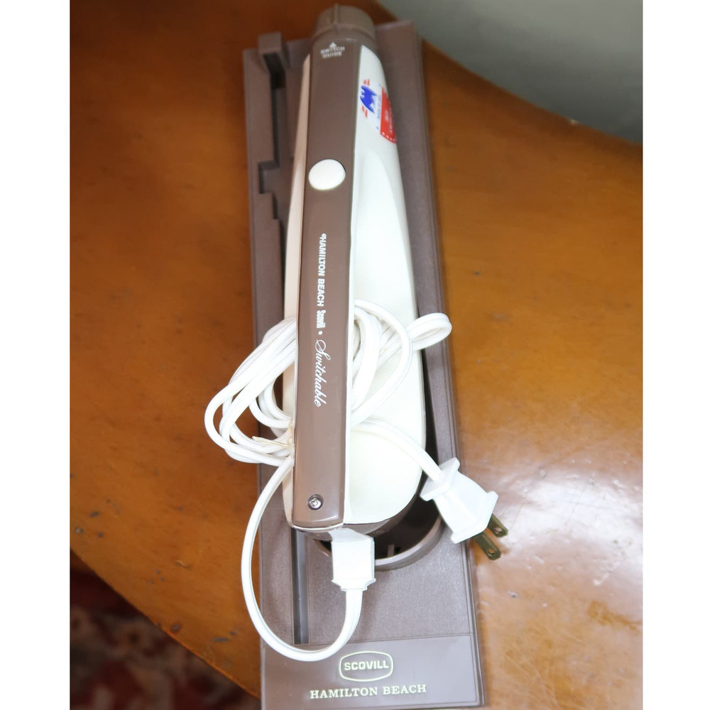 Vintage Hamilton Beach Electric Knife Model 293AL‎ Wall Mount NO KNIFES